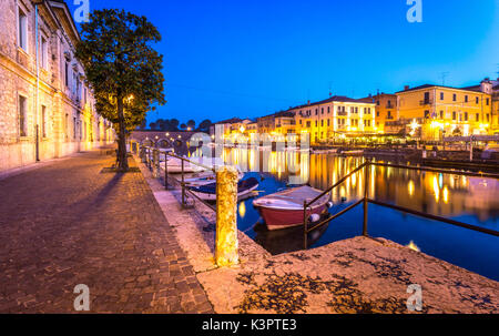 Peschiera sul Garda, Lac de Garde, Vénétie, Italie Banque D'Images
