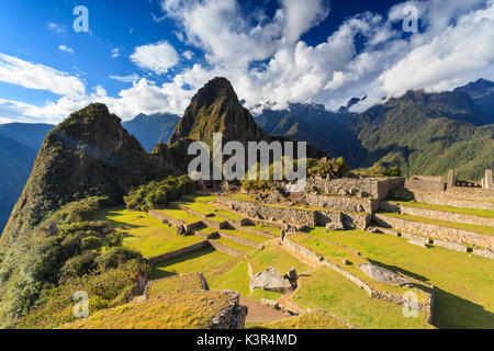 Célèbre site archéologique de Machu Picchu dans la région de Cuzco, la Province d'Urubamba, Machupicchu, Pérou, Amérique du Sud Banque D'Images