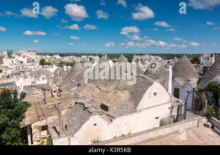 L'Europe, Italie, province de Bari à Alberobello, dans les Pouilles. Banque D'Images