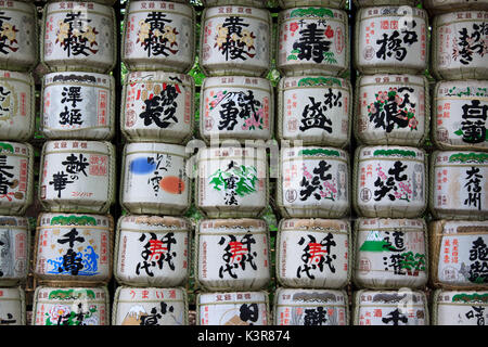Souci de barils, Meiji Jingu Tokyo, Japon Banque D'Images