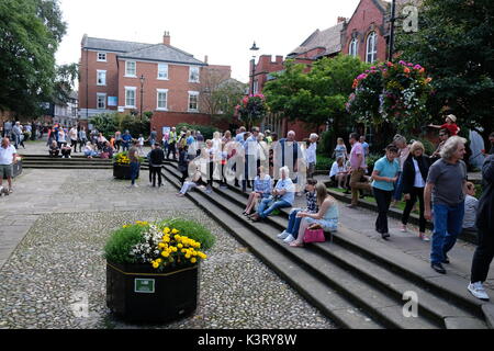 Nantwich, Cheshire, Festival de la gastronomie, fromage, boisson, annuel, ville du marché, bâtiments noir et blanc, Elizabethan, ancien, Histoire, Historique, tôt. Banque D'Images