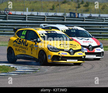 James Ross, Bob Ross course, Clio Renault Sport 220 Trophy, Renault Clio Cup UK, BTCC, Rockingham Rockingham Speedway Motorsport, dimanche, 27 août, Banque D'Images