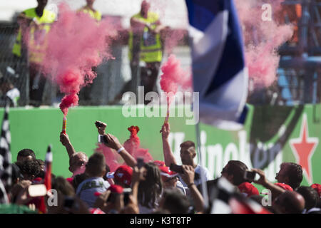 Monza, Italie. 06Th Sep 2017. Sport Automobile : Championnat du Monde de Formule 1 de la FIA 2017, Grand Prix d'Italie, Fans 03.09.2017. Utilisation dans le monde entier | Credit : dpa/Alamy Live News Banque D'Images