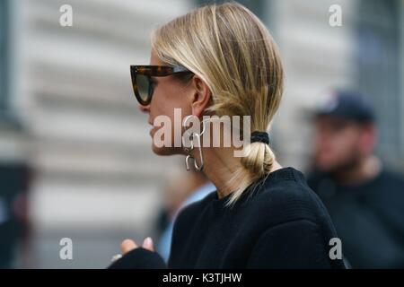 Stockholm, Suède. Août 31, 2017. Céline Aagaard arrivant à l'Totême défilé lors de la Fashion Week de Stockholm - Aug 31, 2017 - Photo : Manhattan piste/Grace Lunn ***pour un usage éditorial uniquement*** | utilisée dans le monde entier/dpa/Alamy Live News Banque D'Images