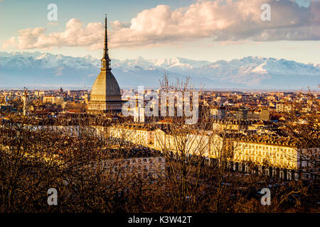 Turin, Piémont, Italie. paysage urbain à partir de la Monte dei Cappuccini Banque D'Images