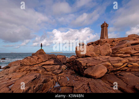 Phare de Men Ruz, Ploumanac'h, arrondissement de Lannion, Côtes-d'Armor département, Bretagne - Bretagne, France, Europe Banque D'Images