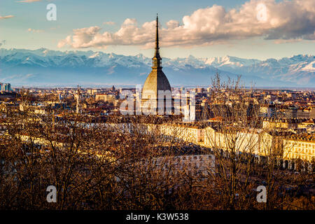 Turin, Piémont, Italie. paysage urbain à partir de la Monte dei Cappuccini Banque D'Images