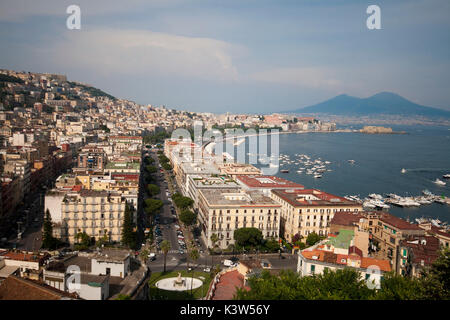 Naples, Campanie, Italie. Vue de Posillipo. Banque D'Images