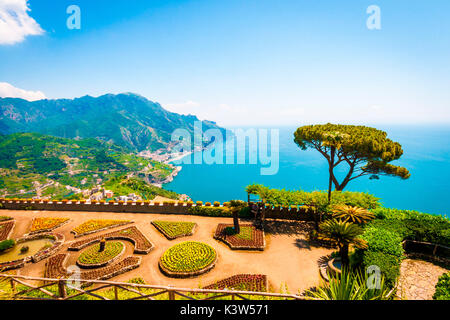 Ravello, Campanie, Salerne, charmante ville sur la côte amalfitaine. Vue de la Villa Rufolo Banque D'Images