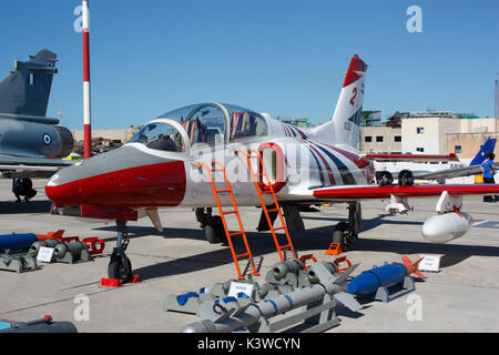 Armee De L Air Egyptienne Hongdu K 8 Karakorum Formateur Photo Stock Alamy