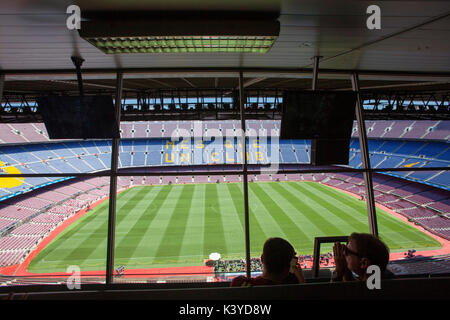 Tour Camp Nou du FC Barcelone et l'expérience du musée Mes que un club Banque D'Images