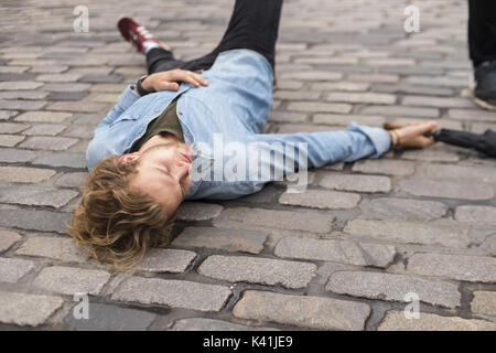 Les artistes de rue et musiciens remplir le Royal Mile que le Fringe Festival a officiellement débute à Édimbourg. Où : Édinbourg, Royaume-Uni Quand : 04 août 2017 : Crédit d'Euan Cherry/WENN.com Banque D'Images