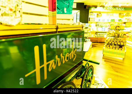 Magasin Harrods Harrods, Londres UK, Harrods Harrods, à l'intérieur de l'intérieur, Harrods, Knightsbridge Harrods London, London, London UK magasins Banque D'Images