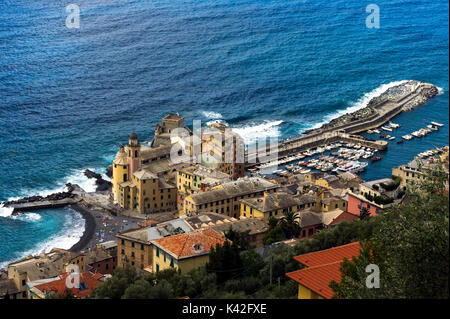 L'Italie. La Ligurie. Golfe Paradiso. Camogli Banque D'Images