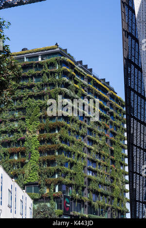 Vue générale montrant l'un Central Park qui est construit autour de Chippendale vert. Le bulding lui-même a été conçu par l'architecte parisien Je Banque D'Images