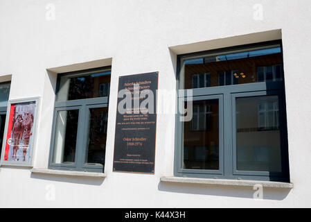 Cracovie, Pologne - 3 août, 2017:façade de Schindlers factory.Schindler Fabrika économisé environ 1100 Juifs de l'extermination en les faisant travailler sous une fa Banque D'Images