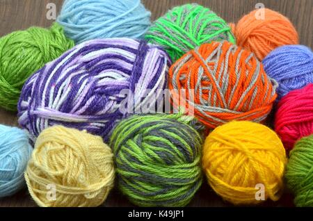 Balles en laine de couleur Banque D'Images