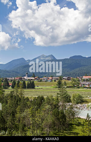 Idylllisches Dorf Dans Oberbayern Banque D'Images