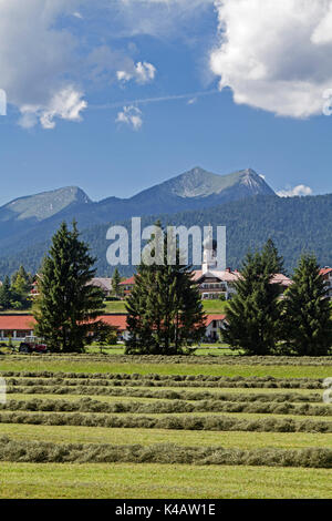 Idylllisches Dorf Dans Oberbayern Banque D'Images