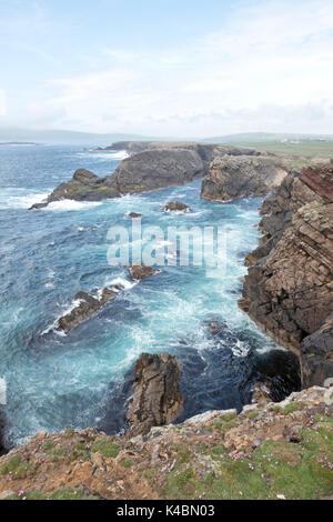Falaises d'Scatness, extrémité sud de mainland, Shetland opf Juin Shetland Banque D'Images