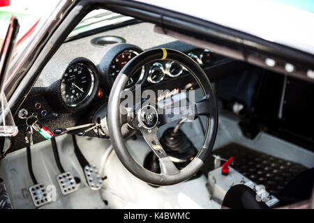Alfa Romeo GTA - intérieur de voiture de course classique Banque D'Images