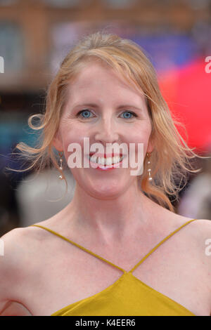 Fenella Woolgar arrivant au Victoria & Abdul première au cinéma Odéon, Londres. ASSOCIATION DE PRESSE Photo. Photo Date : le mardi 5 septembre. Crédit photo doit se lire : Matt Crossick/PA Wire. Banque D'Images