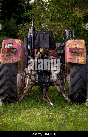 L'arrière de l'ancien tracteur Banque D'Images