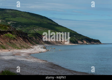 Vue panoramique sur plage, Cabot Trail, Cape Breton Highlands National Park, l'île du Cap-Breton, Nouvelle-Écosse, Canada Banque D'Images