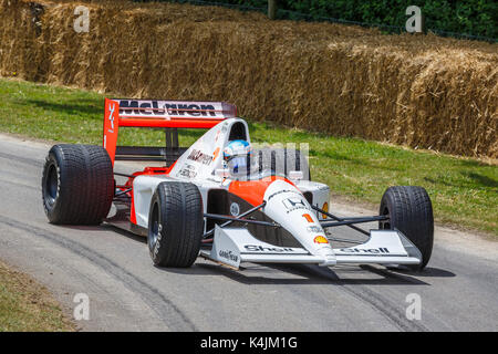 1991 mclaren mp4/6 honda-F1 voiture avec chauffeur nyck de vries au goodwood festival of speed 2017, Sussex, UK. Banque D'Images