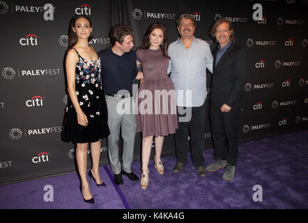 Los Angeles, Ca. Sep 6, 2017. Emmy Rossum, Jeremy Allen White, Emma Kenney, John Wells, William H. Macy, lors de la présélection et de l'ÉHONTÉ DE BORD AU COURS DE LA 11E ÉDITION DU PALEYFEST FALL TV BANDES-ANNONCES Au Paley Center for Media en Californie le 6 septembre 2017. Credit : Faye S/media/Alamy Punch Live News Banque D'Images