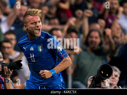 Reggio Emilia, Italie. 12Th Mar, 2017. Ciro immobile (ITA) Football/soccer : Ciro immobile de l'Italie célèbre après avoir marqué leur premier but pendant la Coupe du Monde de la FIFA, Russie 2018 qualificatif européen Groupe G match entre l'Italie 1-0 Israël au stade Mapei à Reggio Emilia, Italie . Credit : Maurizio Borsari/AFLO/Alamy Live News Banque D'Images