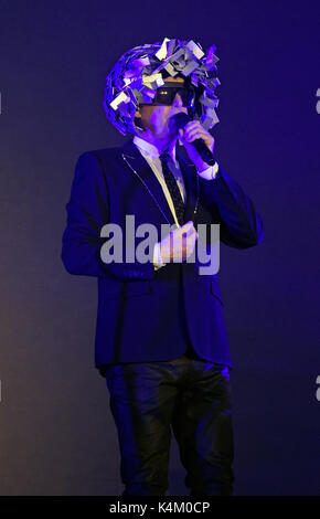 Pet Shop Boys titre Brighton Pride Festival avec leur plein 90 minutes SUPER Tour comprend : Pet Shop Boys Où : Brighton, Royaume-Uni Quand : 05 août 2017 Crédit : Chris Jepson/WENN.com Banque D'Images