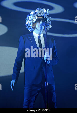 Pet Shop Boys titre Brighton Pride Festival avec leur plein 90 minutes SUPER Tour comprend : Pet Shop Boys Où : Brighton, Royaume-Uni Quand : 05 août 2017 Crédit : Chris Jepson/WENN.com Banque D'Images