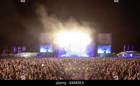 Pet Shop Boys titre Brighton Pride Festival avec leur plein 90 minutes SUPER Tour comprend : Pet Shop Boys Où : Brighton, Royaume-Uni Quand : 05 août 2017 Crédit : Chris Jepson/WENN.com Banque D'Images