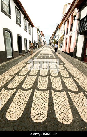 Calçada portuguesa de Praia da Vitória. Terceira, Açores. Portugal Banque D'Images