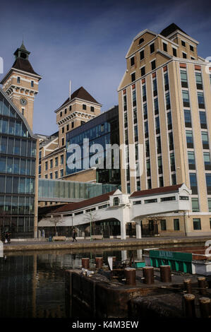 PARIS PANTIN GRANDS MOULINS ET CANAL - PARIS URBANISME - Rénovation de bâtiments - GRAND PARIS - PARIS CANAL © Frédéric Beaumont Banque D'Images