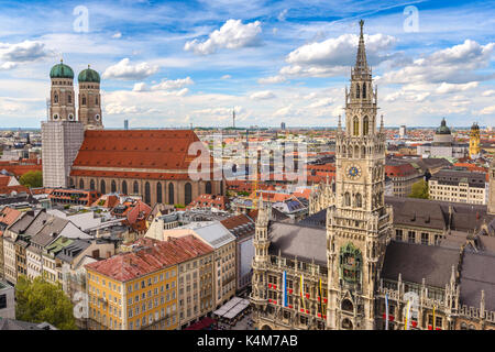 La ville de Munich au nouvel hôtel de ville de Marienplatz, Munich, Allemagne Banque D'Images