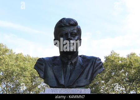 Buste JFK, Grand Army Plaza, Brooklyn, New York Banque D'Images