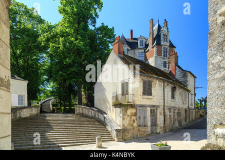 Loir-et-cher (41), vallée du cher, Saint-Aignan, montée au château, vue depuis le porte de la collégiale // France, Loir et cher, Vallée du cher, Sai Banque D'Images