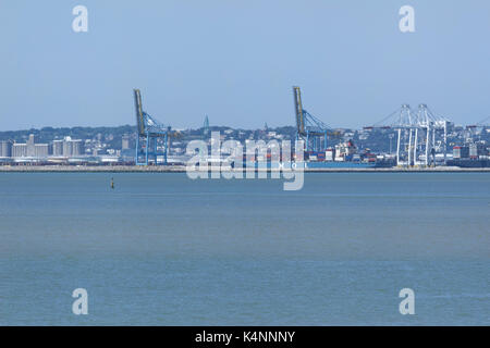 Le Havre, France - juin 2014 ; vue sur le port. Banque D'Images