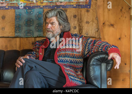 Reinhold Messner alpiniste à son château de Juval au Tyrol du Sud, Italie Banque D'Images