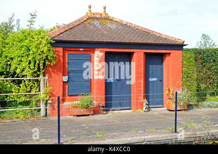 Un bâtiment préservé sur l'original gunton gare, Norfolk, Angleterre, Royaume-Uni. Banque D'Images