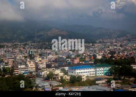 View sur Pokhara, Népal. Banque D'Images