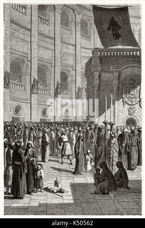 Intérieur de l'ancienne église du Saint-Sépulcre à Jérusalem avec une foule de pèlerins visitant et en priant. Créé par Riou et Gusmand publié sur le Tour du Monde Paris 1862 Banque D'Images