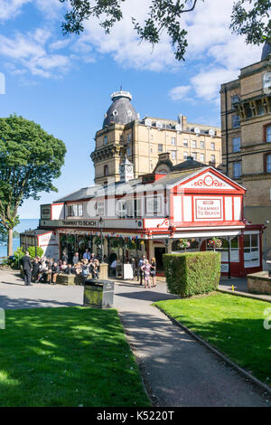 La gare supérieure du funiculaire de Scarborough ou cliff railway. Banque D'Images