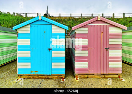 Cornwall falmouth Beach road beach huts Banque D'Images