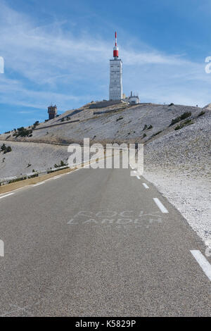 Panneau pour le Sommet en haut du Mont Ventoux Banque D'Images