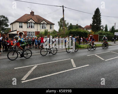 Westerfield, Suffolk, UK. 8 septembre, 2017. tour of Britain stage 6 passe par playford suffolk. crédit : Angela Chalmers/Alamy live news Banque D'Images