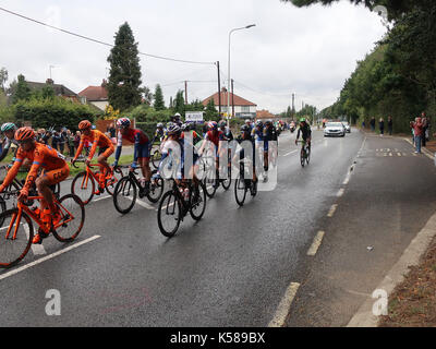 Westerfield, Suffolk, UK. 8 septembre, 2017. tour of Britain stage 6 passe par playford suffolk. crédit : Angela Chalmers/Alamy live news Banque D'Images