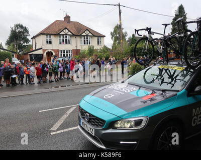 Westerfield, Suffolk, UK. 8 septembre, 2017. tour of Britain stage 6 passe par playford suffolk. crédit : Angela Chalmers/Alamy live news Banque D'Images